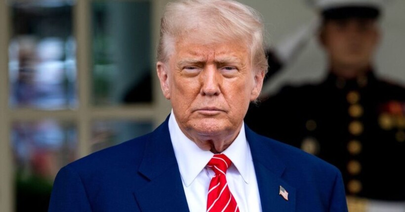 Трамп: Путін не повинен зустрічатися з Зеленським до нашої зустрічі