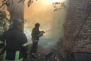росія обстріляла Дніпропетровщину: є поранена жінка, зруйновані будівлі