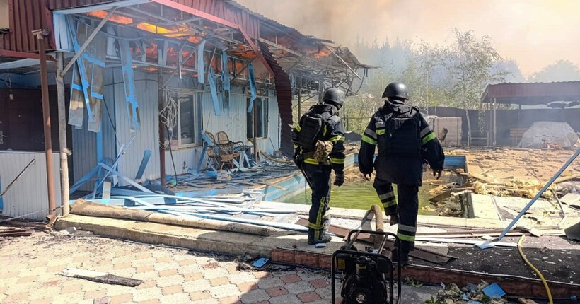 На Харківщині росіяни реактивною артилерією обстріляли Підлиман 