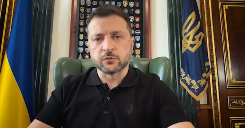 Збільшення стипендій та виїзд за кордон для хлопців 18-22 років: головне зі звернення Зеленського