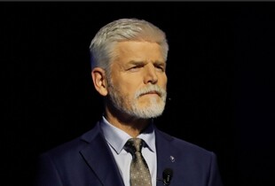Китай оголосив про розрив всіх контактів з президентом Чехії - причина