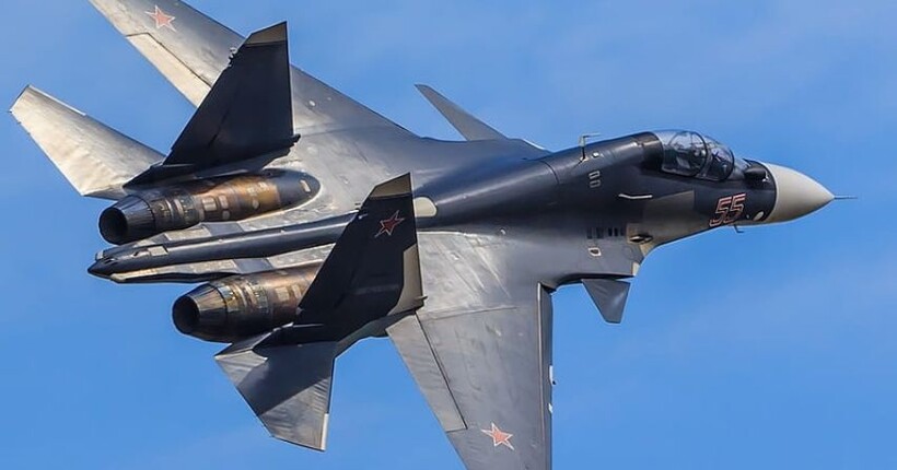 Армія рф втратила зв'язок з Су-30СМ біля Зміїного - ВМС ЗСУ