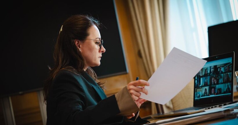 Кабмін ухвалив термінові рішення для підтримки фронту: деталі