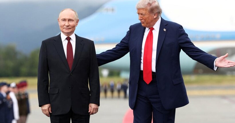 Трамп розпочав збір коштів під час саміту: 