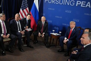 Переговори на Алясці: зустріч Трампа і Путіна триває вже понад 90 хвилин