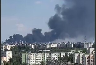 У Волгограді палає НПЗ, над містом густий чорний дим (відео)