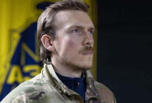 Зеленський відзначив державними нагородами десятки силовиків, включно з командиром 