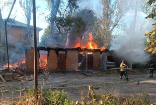 Удар по Костянтинівці: росіяни атакували рятувальників, які гасили пожежу (фото)