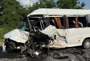 На Хмельниччині у ДТП з автобусом постраждали 16 людей, серед них двоє дітей