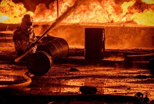 У передмісті Одеси дрони рф влучили по енергетичному об’єкту - спалахнула пожежа