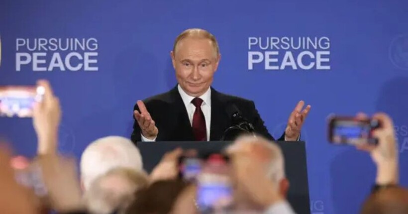 В Центрі протидії дезінформації пояснили, чому рф уникає тристоронньої зустрічі