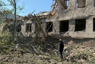 Російські війська 32 рази обстріляли населені пункти Донеччини: є загиблі та поранені (фото)