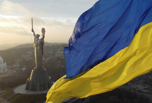 рф імітує переговори, щоб уникнути санкцій, а реальні рішення напрацьовує Україна з союзниками - Подоляк