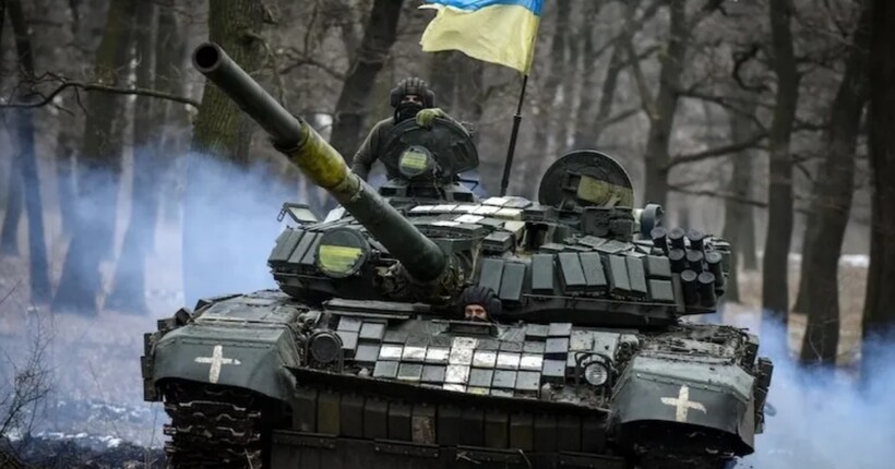 Подоляк: після 3,5 років війни Україну точно не змусять капітулювати