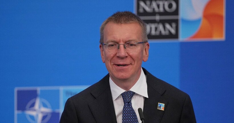 Обговорення відправки військ в Україну є передчасним – президент Латвії