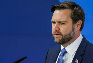 Венс про переговори про мир: Україна хоче гарантій безпеки, росія - територій