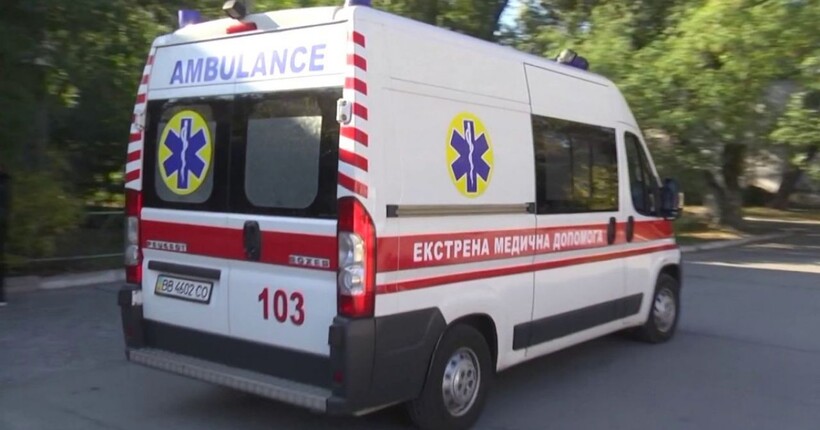 На Херсонщині росіяни атакували медиків, які їхали на допомогу дитині