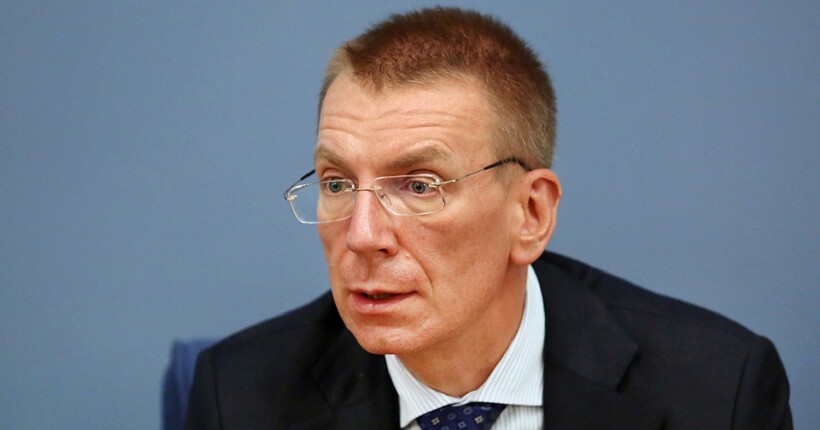 Україна повинна мати дуже сильну армію, щоб уникнути будь-яких загроз – Рінкевичс