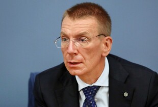 Україна повинна мати дуже сильну армію, щоб уникнути будь-яких загроз – Рінкевичс