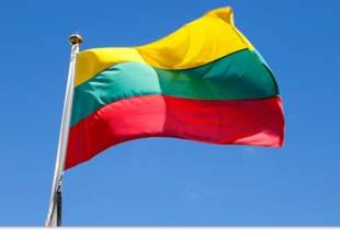 Литва викликала російського дипломата через масштабну атаку на Україну