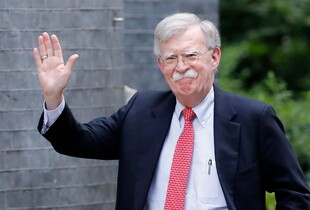 ФБР обшукало будинок ексрадника Трампа Джона Болтона