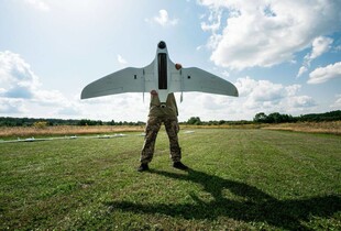 Зеленський: Україні потрібно 6 млрд євро для розвитку виробництва дронів
