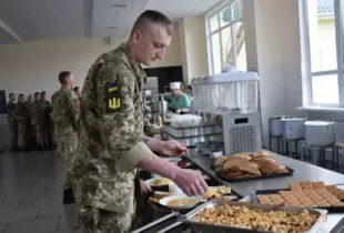 У Міноборони відреагували на скандальну інформацію щодо цін на закупівлю продуктів