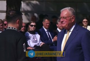 Кіт Келлог та пастор Трампа Марк Бернс отримали нагороди від Зеленського