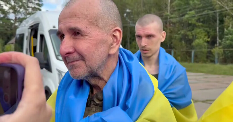 Обмін полоненими у День Незалежності: додому повернувся колишній мер Херсона