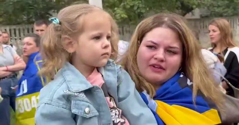 Сьогодні донька вперше побачить тата: чоловік потрапив у полон у березні 2022 (відео)