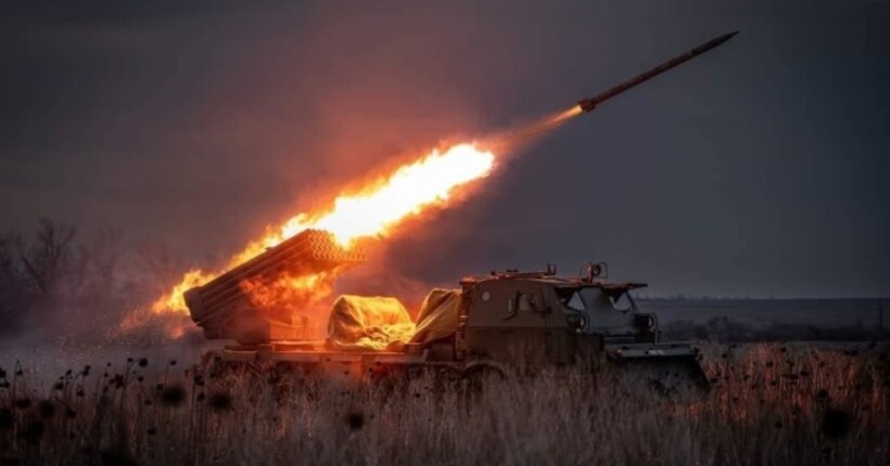 На фронті відбулось 174 боєзіткнення: росіяни штурмували на 12 напрямках