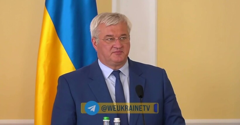 Сибіга розповів, що обговорював з країнами Бенелюксу: дефіцит коштів, ППО, зброя і санкції
