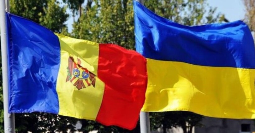 Зеленський привітав Санду та громадян Молдови з Днем незалежності: що сказав