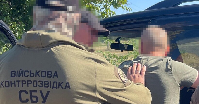 СБУ та Нацполіція викрили 12 організаторів “ухилянтських схем” у різних регіонах України