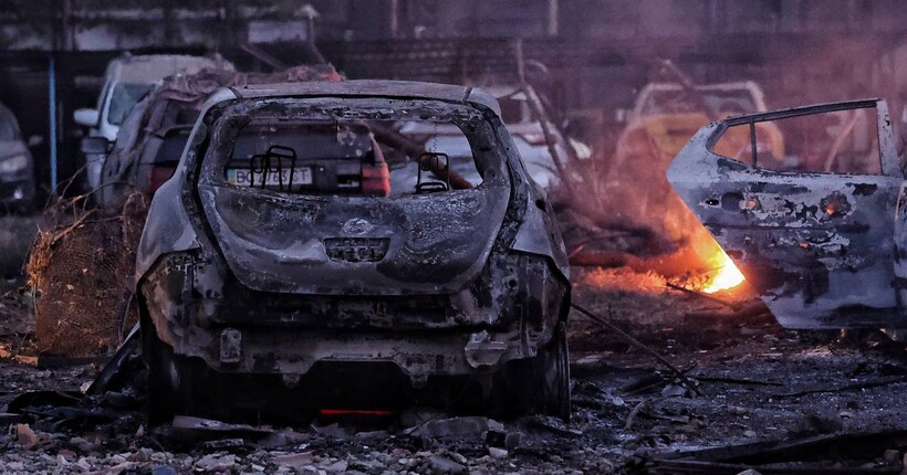 У Києві перекрили рух на кількох вулицях після нічної атаки рф: перелік