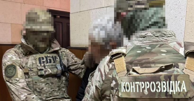 У Запоріжжі СБУ затримала агента ФСБ, який облаштовував схрони з вибухівкою для терактів