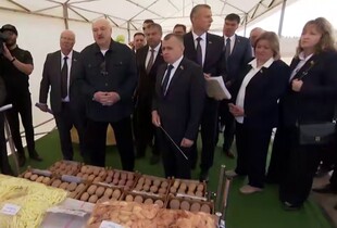 Лукашенко їде в Китай з подарунками: даруватиме Путіну і Сі 