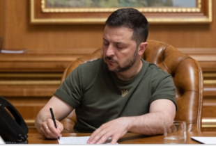 Зеленський підписав закон про національну пам'ять з визначенням терміну 
