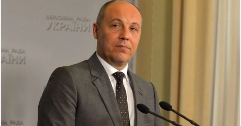 Зеленський доручив залучити всі ресурси для розслідування вбивства Парубія