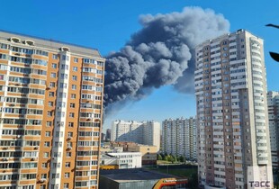 Під Москвою сталася масштабна пожежа на складі в Балашисі (відео)