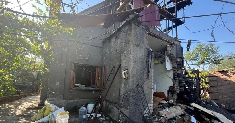 Окупанти атакували три райони Дніпропетровщини: били дронами, ракетами, КАБами та артилерією