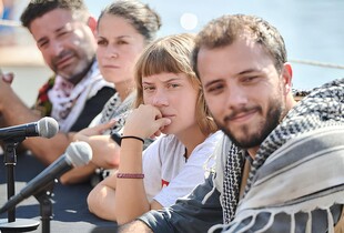 Грета Тунберг вдруге вирушила до Сектора Гази з гуманітарною місією