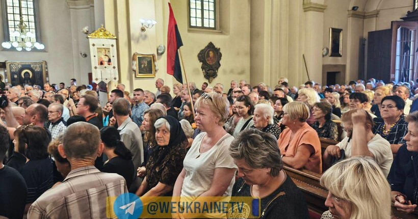 Поховання Парубія: з ексспікером ВР попрощались в Архикатедральному соборі (фото)