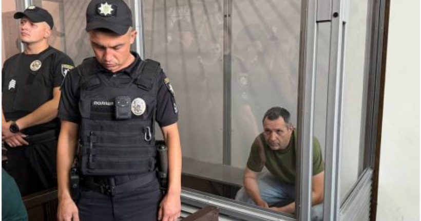 Суд арештував підозрюваного у вбивстві Парубія, справу передано СБУ