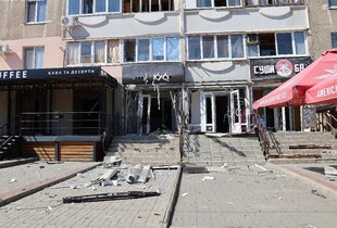 Обстріл Запоріжжя: є пошкодження, постраждало четверо людей (фото)