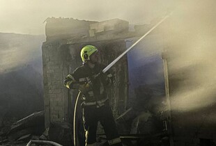 Ворожі дрони масовано атакували Київщину: поранено дівчину