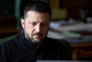 Зеленський та Макрон обговорили обстріли рф: деталі телефонної розмови
