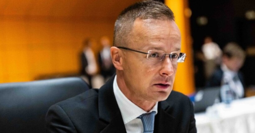 Сіярто розділив Європу на тих, хто купує російську нафту таємно та Угорщину і Словаччину