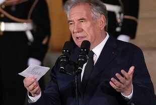 Парламент Франції проголосував за відставку уряду Франсуа Байру