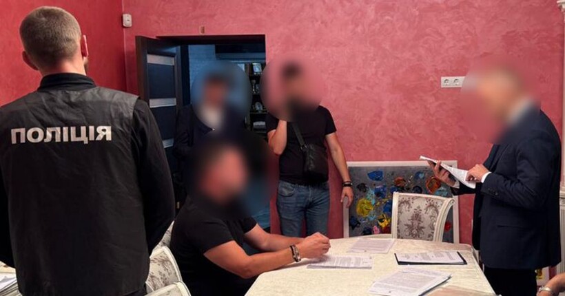 Депутата Закарпатської облради викрили на корупції із незаконною деревиною